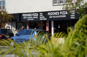 Pedones-Pizza